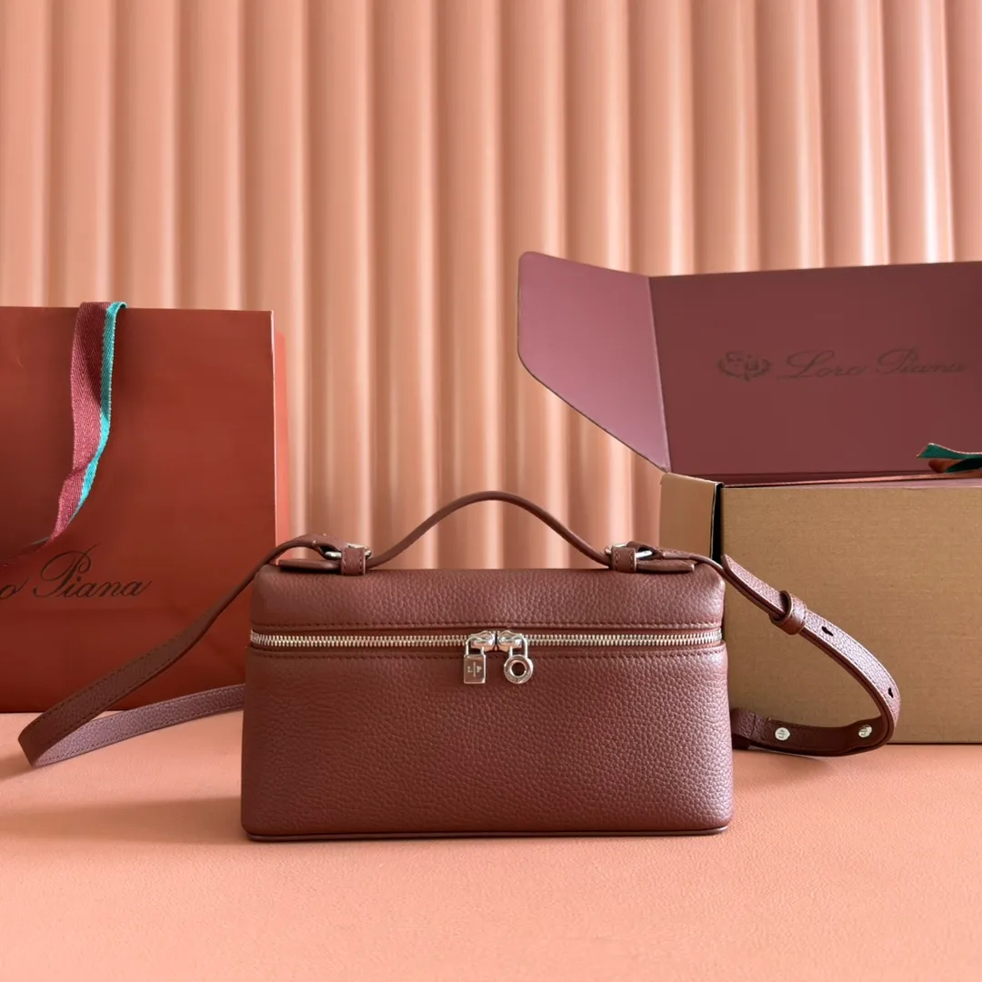 💋💋💋【Original leather configuration counter complete package】 𝐋𝐨𝐫𝐨 𝐏𝐢𝐚𝐧@ Extra pocket L19 series handbag/crossbody bag📦